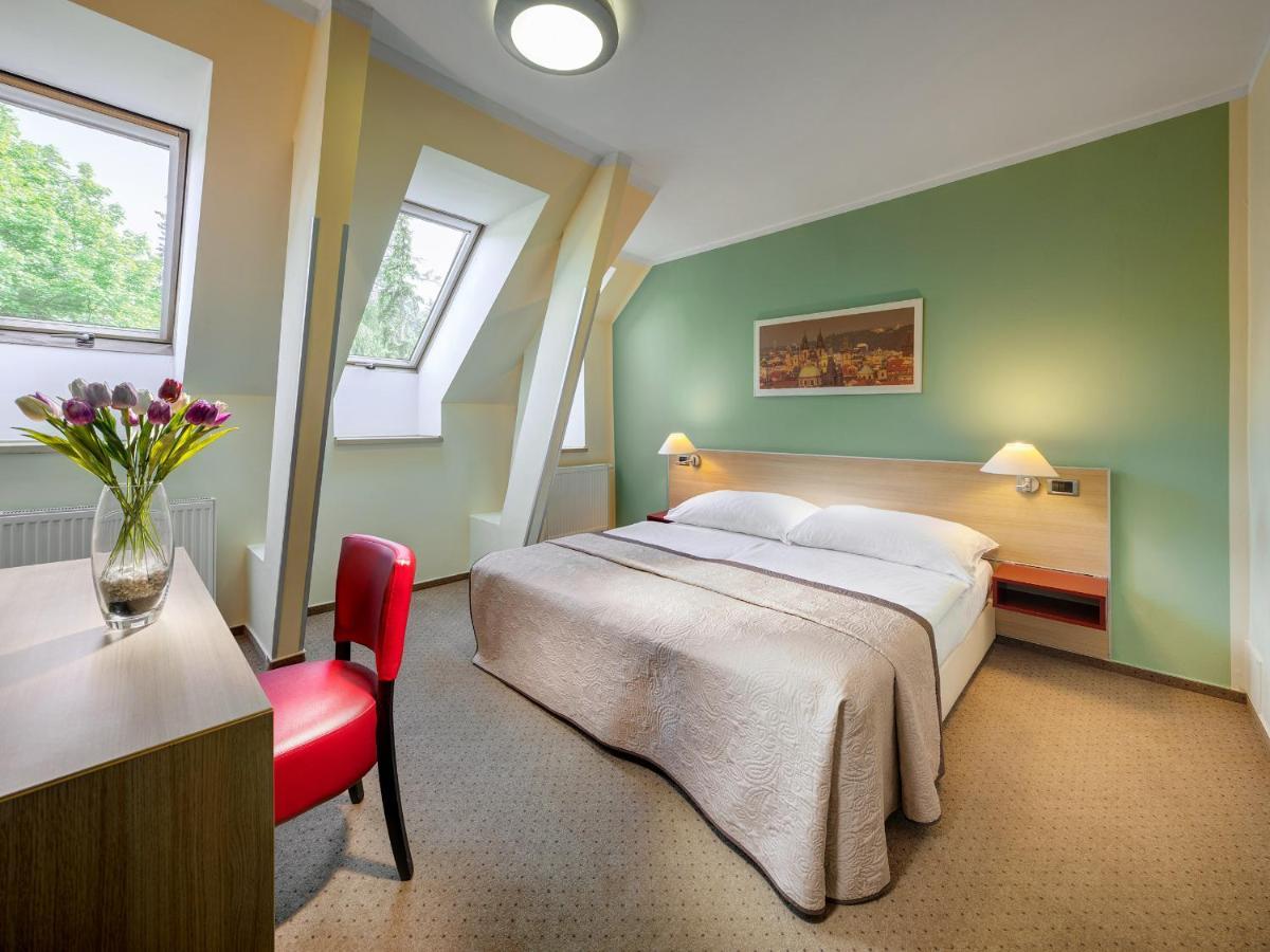 Michael Hotel 4*